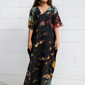 grey-kaftan-beach