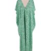 green-kaftan-beach