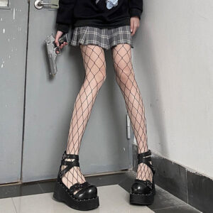 large-mesh-black