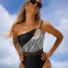 One-Shoulder-Cut-Out-One-Piece-Swimsuit-for-Women-Solid-Black-and-White-Patchwork-Sexy-Swimwear-4 One-Shoulder Cut Out Swimsuit