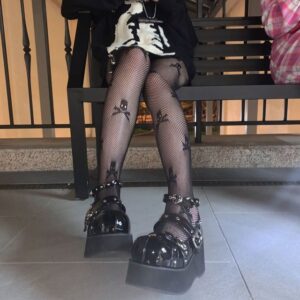 skull-print-black